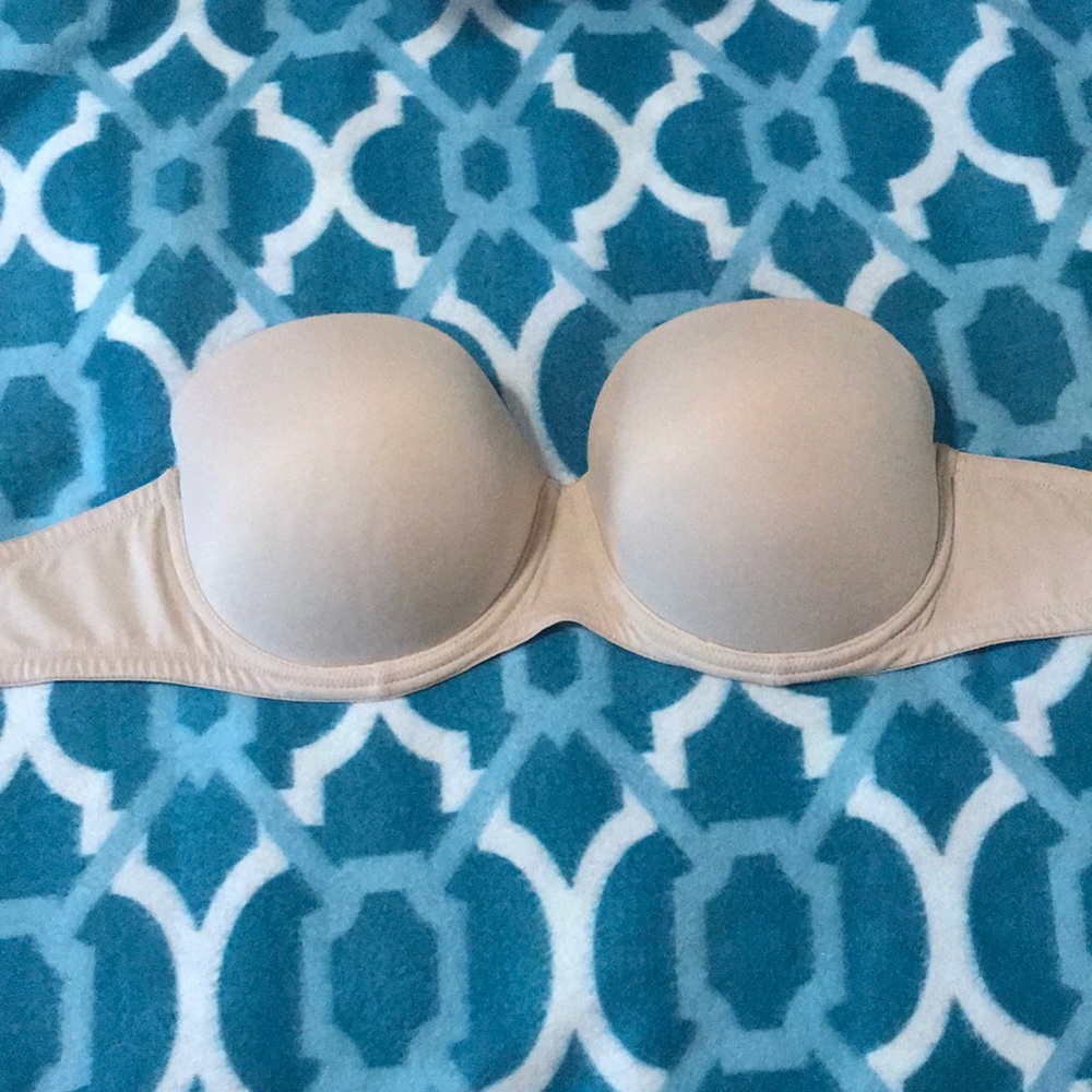 Victoria’s Secret Push Up Strapless Bra